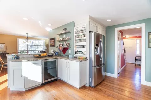 Kitchen - 63 Cherry Ln, Amherst, MA 01002 photo 3 of 4