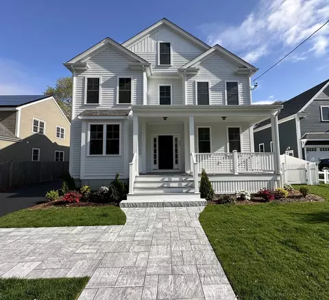 303 Brookline St, Needham, MA 02492