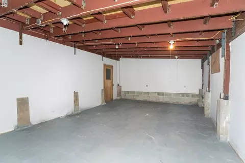 Exterior - 20 Pendleton Ave, Chicopee, MA 01020 photo 10 of 10