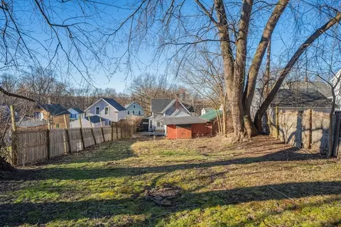 Exterior - 20 Pendleton Ave, Chicopee, MA 01020 photo 9 of 10
