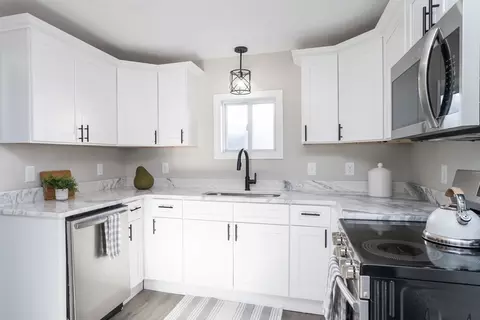 Other - 20 Pendleton Ave, Chicopee, MA 01020 photo 2 of 15