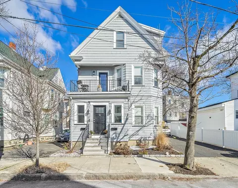 11 Mason St #2, Everett, MA 02149
