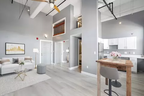 320 W Second St #503, Boston, MA 02127