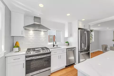 112 Commonwealth Ave, Dedham, MA 02026 photo 8