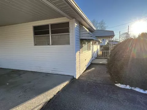 Exterior - 26 Normandy Ave, Webster, MA 01570 photo 10 of 13