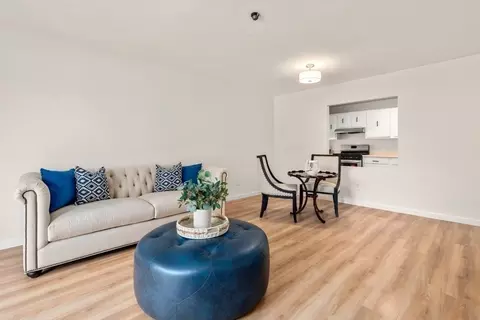 Living - 147 Sylvan St UNIT 4B, Danvers, MA 01923 photo 1 of 4