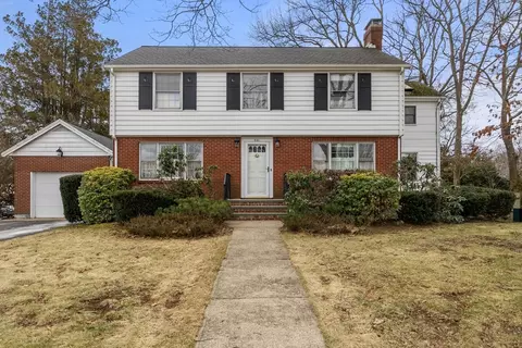 250 Nichols St, Norwood, MA 02062