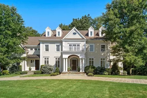 16 Kendra Dr, Sudbury, MA 01776