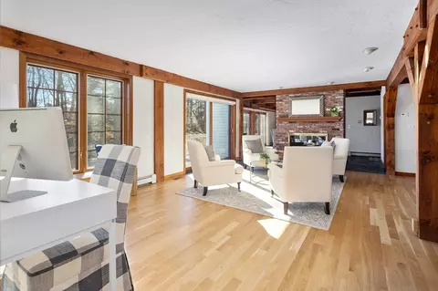 Living - 40 Garrison Rd, Hingham, MA 02043 photo 9 of 10