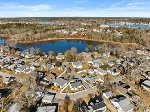 View/Area - 25 Circuit Ave, Wareham, MA 02571 photo 2 of 12