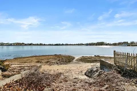 View/Area - 25 Circuit Ave, Wareham, MA 02571 photo 11 of 12