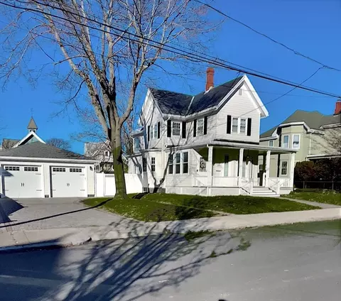 207 Cottage Park Rd, Winthrop, MA 02152
