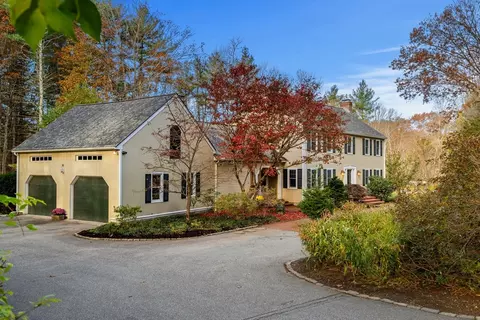 64 Palmer Way, Carlisle, MA 01741