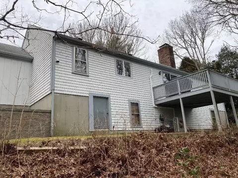 Exterior - 316 Captain Lijahs Rd, Barnstable, MA 02632 photo 9 of 12