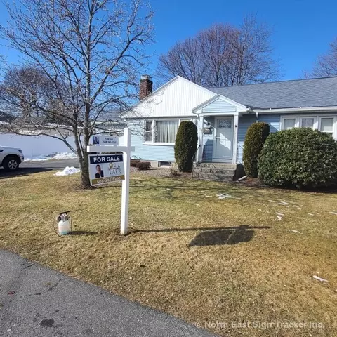 54 Maple Ave, Shrewsbury, MA 01545