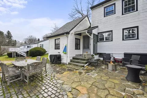 Exterior - 512 Mower St, Worcester, MA 01602 photo 7 of 10