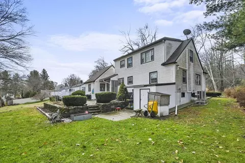 Exterior - 512 Mower St, Worcester, MA 01602 photo 8 of 10