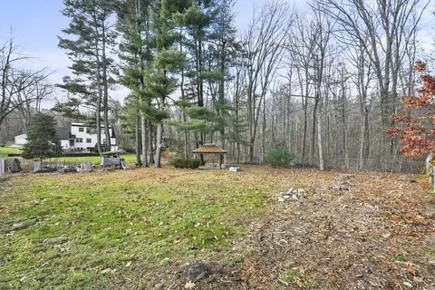 Exterior - 512 Mower St, Worcester, MA 01602 photo 10 of 10