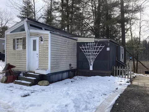 11 Averill Cir, Danville, NH 03819