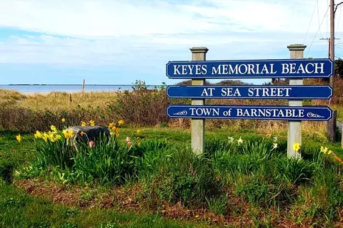 View/Area - 70 North St #E, Hyannis, MA 02601 photo 1 of 7