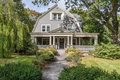 11 Cypress Rd, Wellesley, MA 02481