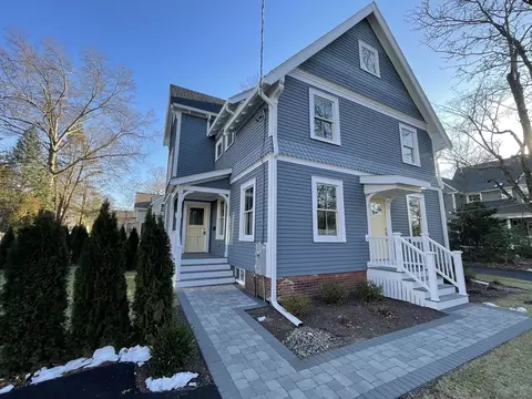 82 Church St #82, Winchester, MA 01890