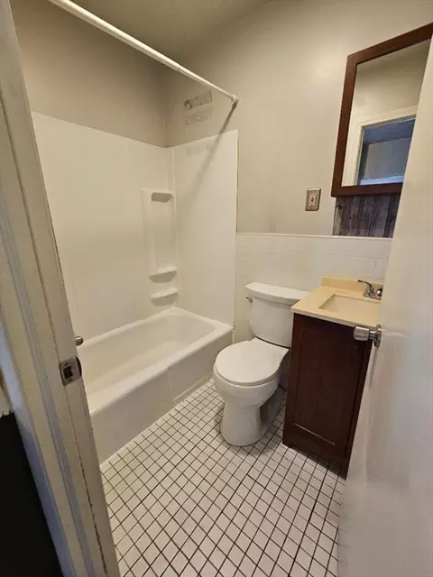Bath - 46 Pitman St, Fall River, MA 02723 photo 4 of 4