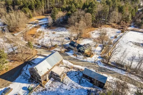 470 High St, Dunstable, MA 01827 photo 3