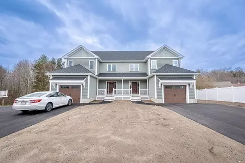 5 Johnnymac Way #5A, Taunton, MA 02780