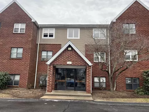 10 Longworth #7, Brockton, MA 02301