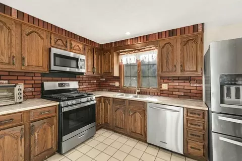 Kitchen - 10 Crowningshield Rd, Worcester, MA 01604 photo 2 of 5