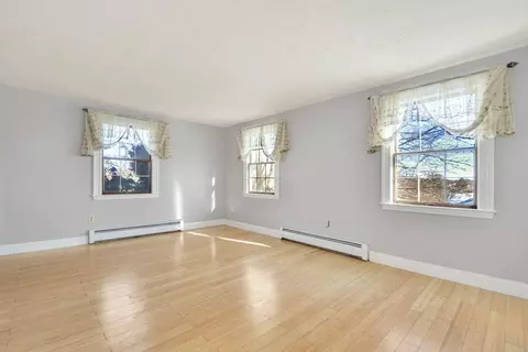 Other - 10 Crowningshield Rd, Worcester, MA 01604 photo 1 of 14