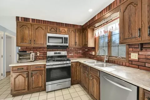 Kitchen - 10 Crowningshield Rd, Worcester, MA 01604 photo 1 of 5