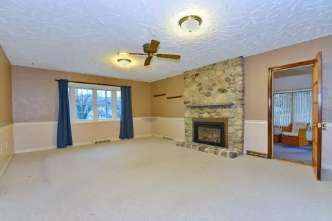 Living - 24 Casey St, Canton, MA 02021 photo 4 of 5