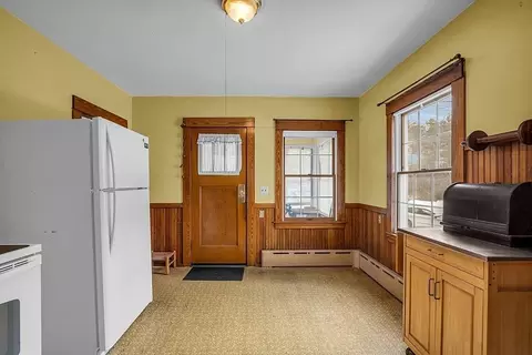 Kitchen - 21 Smith Ave, Orange, MA 01364 photo 4 of 5