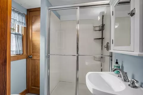 Bath - 21 Smith Ave, Orange, MA 01364 photo 1 of 1