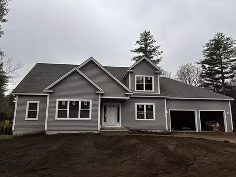 5 Colony Dr, Hadley, MA 01035