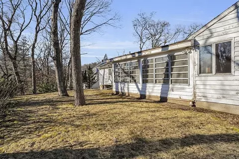 Exterior - 90 E Border Rd, Malden, MA 02148 photo 6 of 10