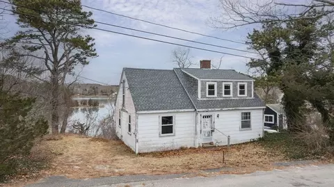 Exterior - 40 Pine Pt, Wellfleet, MA 02667 photo 4 of 5