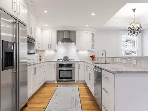 8 Covington St #1, Boston, MA 02127
