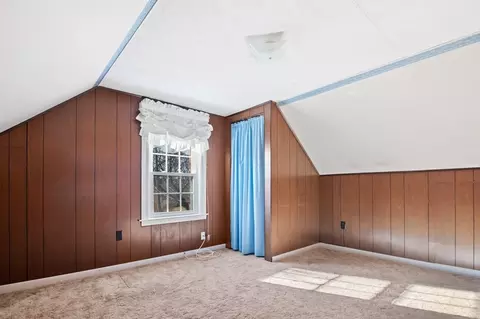 Other - 31 Sunset Dr, Beverly, MA 01915 photo 7 of 11