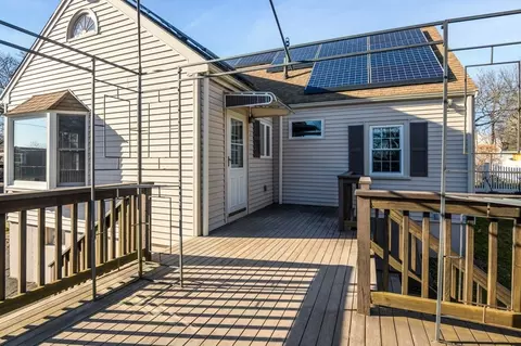 Exterior - 31 Sunset Dr, Beverly, MA 01915 photo 4 of 8