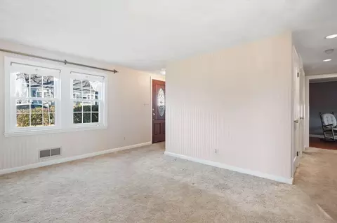 Other - 31 Sunset Dr, Beverly, MA 01915 photo 1 of 11