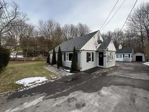 37 Tyson Rd, Worcester, MA 01606 photo 2