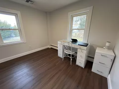 37 Tyson Rd, Worcester, MA 01606 photo 11