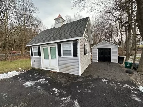 37 Tyson Rd, Worcester, MA 01606 photo 13