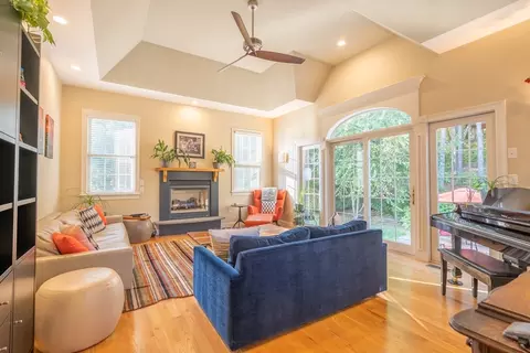 Living - 160 River Rd W, Berlin, MA 01503 photo 1 of 5