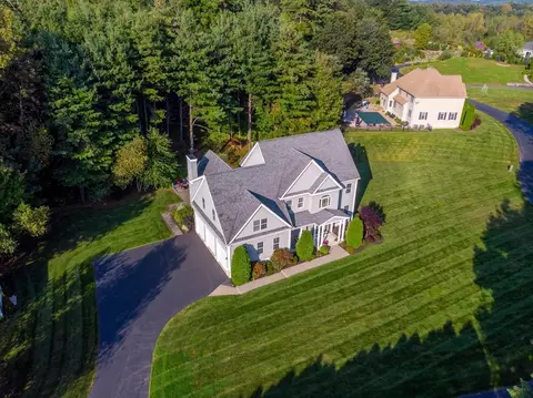 Exterior - 160 River Rd W, Berlin, MA 01503 photo 6 of 11