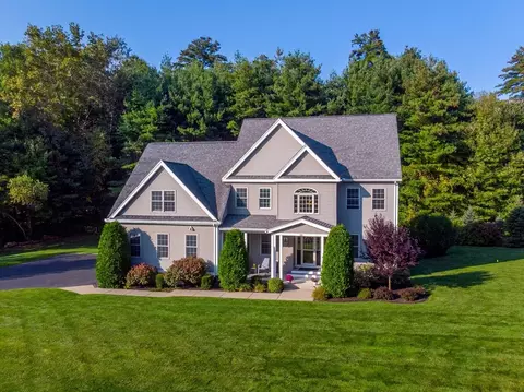 160 River Rd W, Berlin, MA 01503