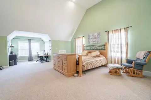 Bedroom - 160 River Rd W, Berlin, MA 01503 photo 3 of 6